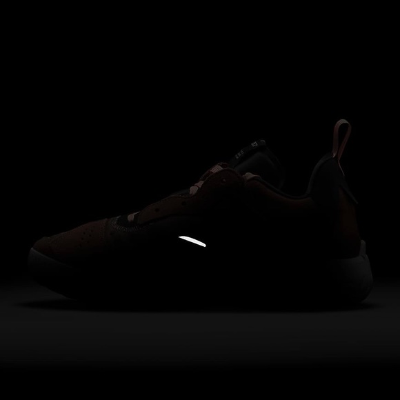 NEW IN BOX Jordan Delta 2Men's Shoes Multiple Sizes - Picture 9 of 13